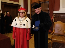 Uroczystość odnowienia doktoratu i wręczenie medalu Homini Vere Academico prof. Henrykowi Koroniakowi