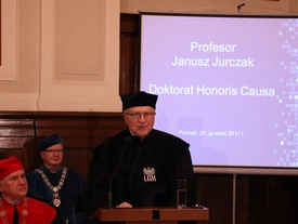 Uroczystość nadania tytułu doktora honoris causa UAM prof. Januszowi Jurczakowi