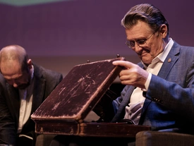 Debata „Język i demokracja”